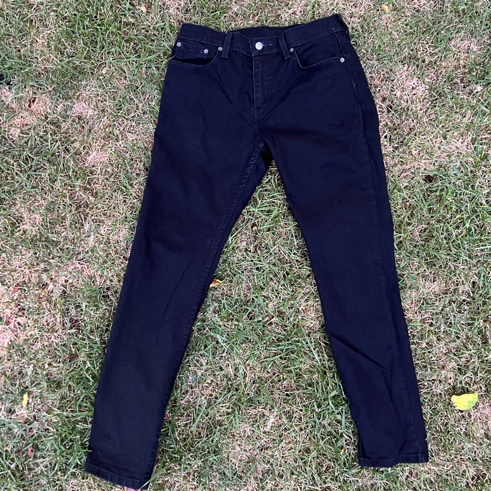 Levi’s slim taper jeans